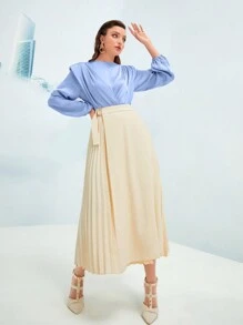 Modelyn 素色燈籠袖上衣&百褶半身裙