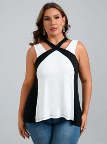 SHEIN Clasi Plus Two Tone Crisscross Halter Top - Black and White - View 4