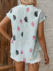 SHEIN LUNE 羽毛印花蝙蝠袖四分之一無紐扣開襟襯衫 - 薄荷綠 - 查看 2