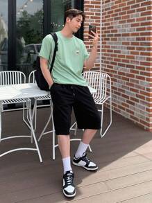 DAZY Men Cotton Slant Pocket Drawstring Waist Shorts Men Jogger Shorts - Black - View 4