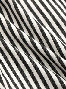 DAZY 男士條紋圖案腰部抽繩短褲 - 黑與白 - 查看 2