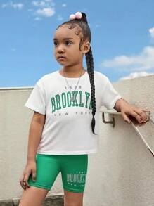 SHEIN 年輕女孩字母圖形掉肩t恤和摩托車短褲