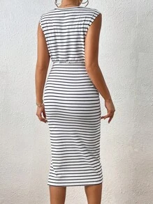 SHEIN Privé 條紋印花高衩連衣裙 - 白色 - 查看 2