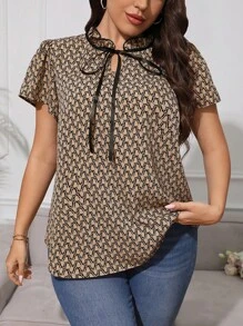 SHEIN Privé Blusa con estampado de cuello con cordón