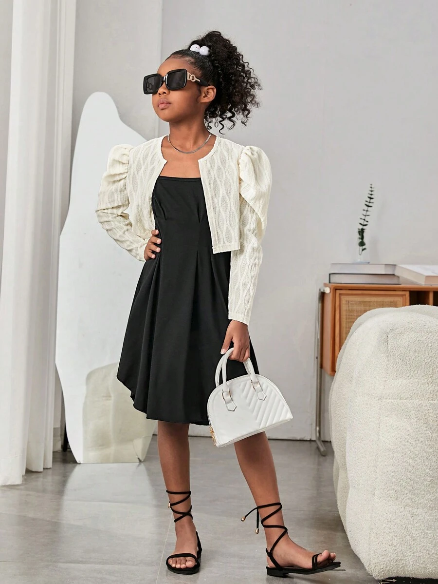 SHEIN 女孩素色吊帶連衣裙&羊腿袖夾克 - 彩色 - 查看 1