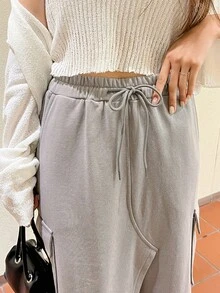 DAZY 翻盖口袋开衩大腿抽绳腰工装裙 - 灰色 - 查看 5