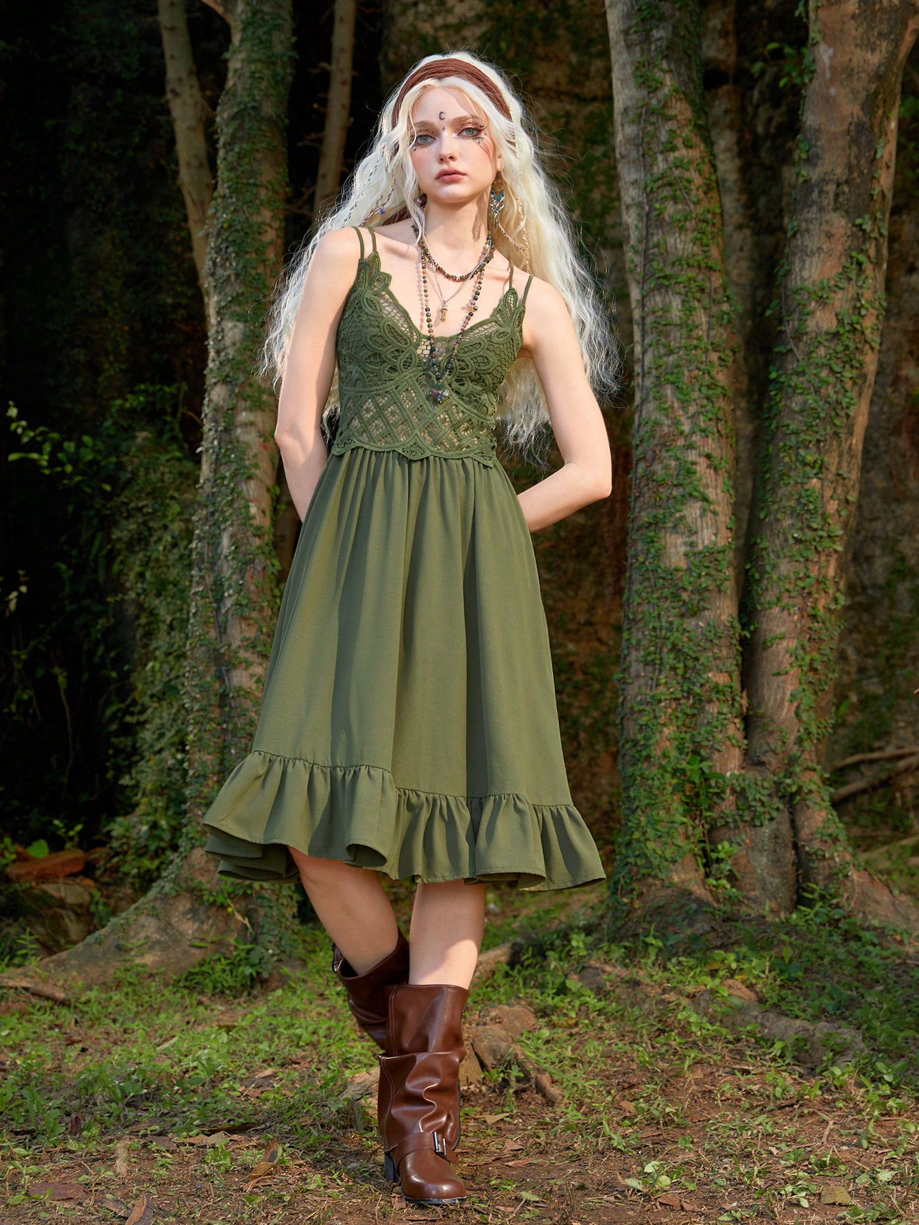green dress saks fifth avenue Velvi - Size 4, Yvette Corset Gown - Emerald - Final Sale main image 0