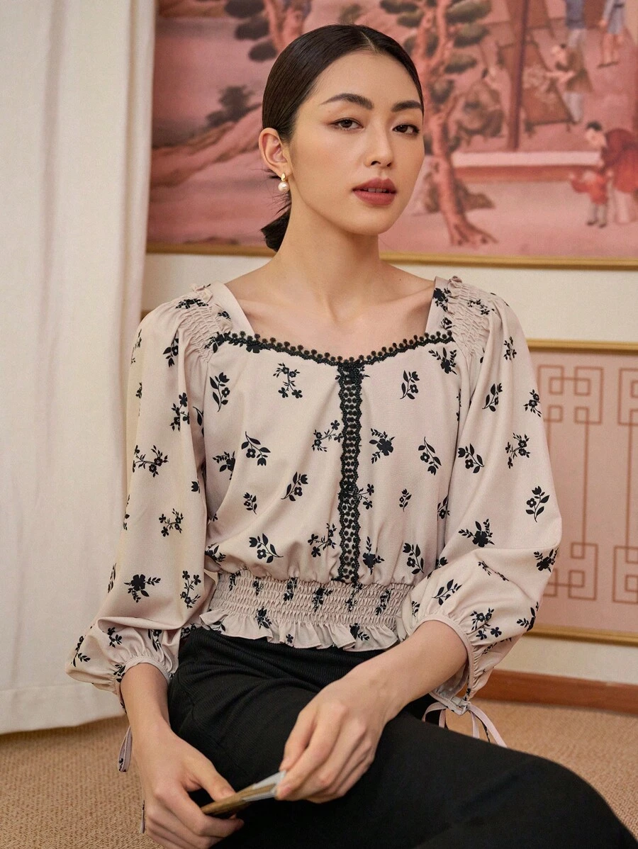 DAZY 印花鏤空蕾絲花邊燈籠袖襯衫 - 卡其色 - 查看 1