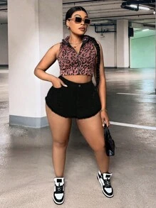 Plus Ripped Raw Hem Denim Shorts - Black - View 3