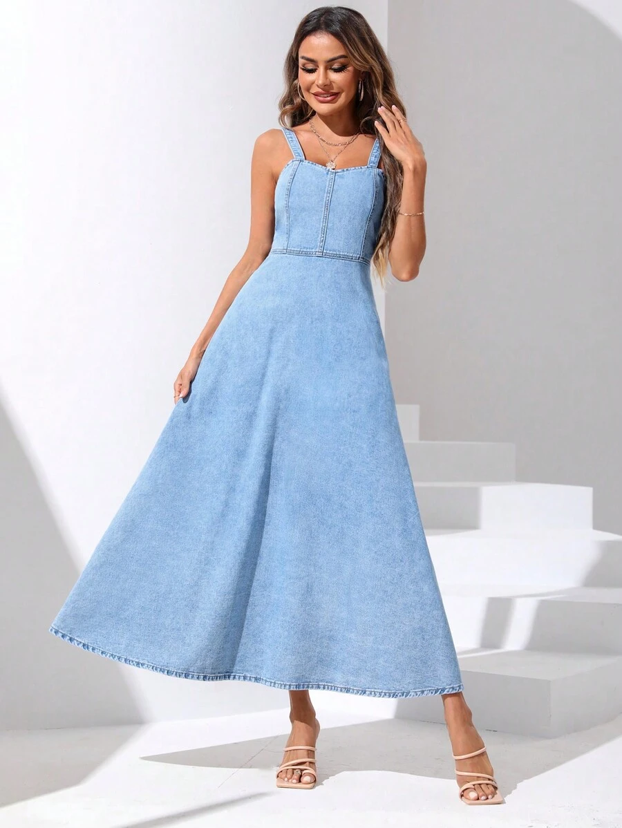 SHEIN Privé 後拉鏈牛仔吊帶連衣裙 - 淺色水洗藍 - 查看 1