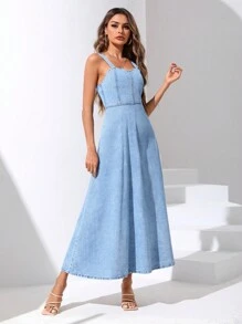 SHEIN Privé 後拉鏈牛仔吊帶連衣裙 - 淺色水洗藍 - 查看 4