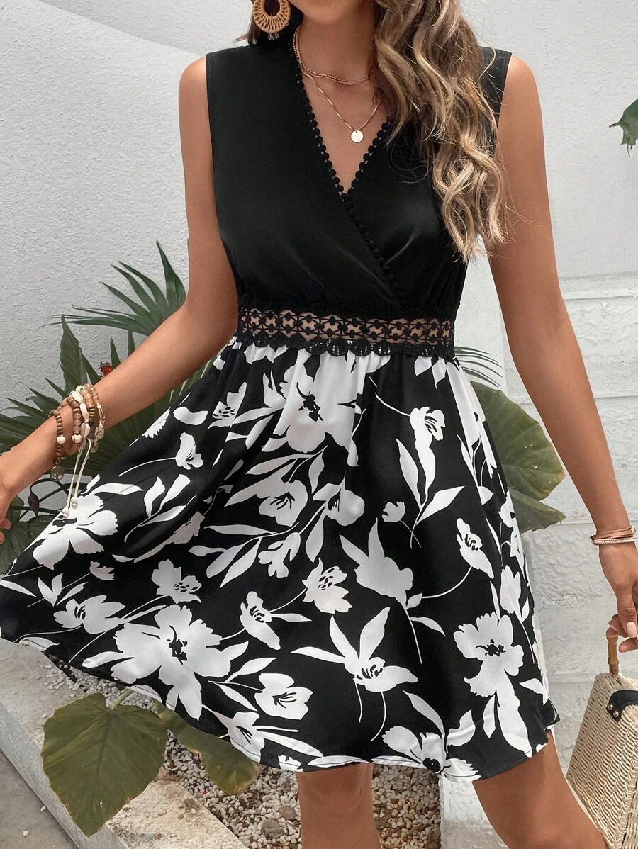 SHEIN Frenchy Floral Print Guipure Lace Insert Dress - Black and White - View 1
