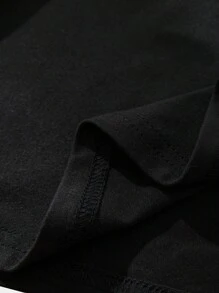 ROMWE MEN Street Life Guys Alien Graphic Tee - Black - View 3