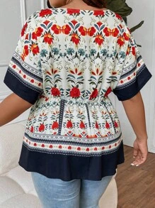 Breezaya 大碼印花蝙蝠袖前打結荷葉邊下擺襯衫 - 彩色 - 查看 2