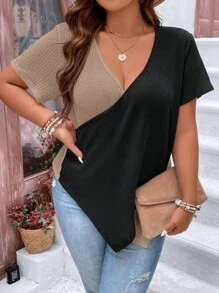 SHEIN LUNE 大碼雙色不對稱下擺華夫格編織T恤 - 彩色 - 查看 3