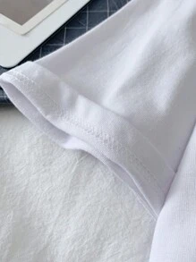 Manfinity EMRG Men Rocket & Letter Graphic Tee - White - View 5