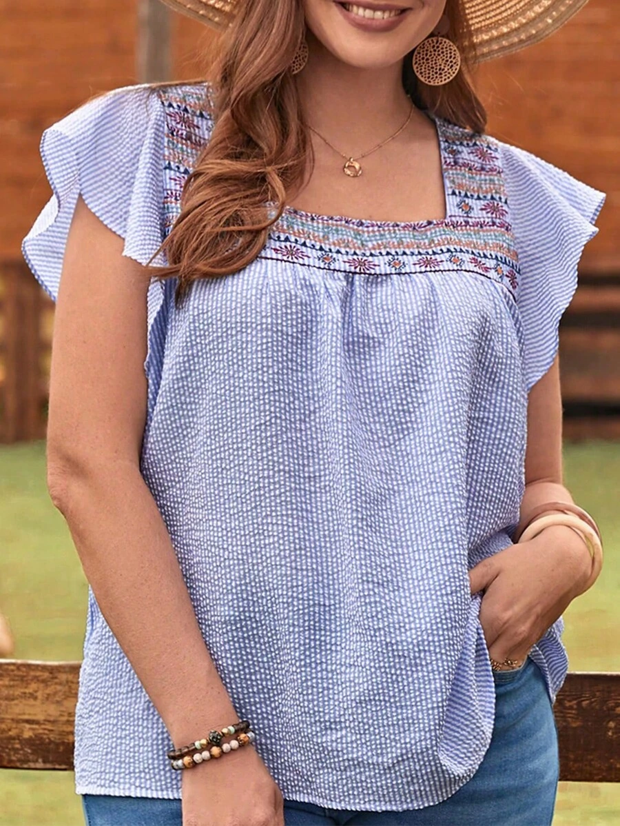 EMERY ROSE Plus Geo Print Square Neck Butterfly Sleeve Blouse - Blue and White - View 1