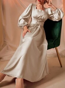 Modelyn 方领灯笼袖系带连衣裙长款女装