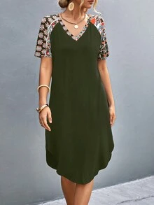 SHEIN LUNE 幾何印花插肩袖扭結下擺洋裝 - 軍綠色 - 查看 3