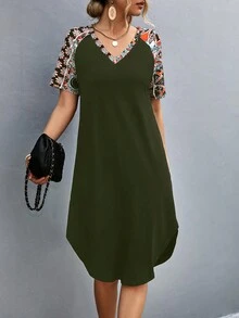 SHEIN LUNE 幾何印花插肩袖扭結下擺洋裝 - 軍綠色 - 查看 5