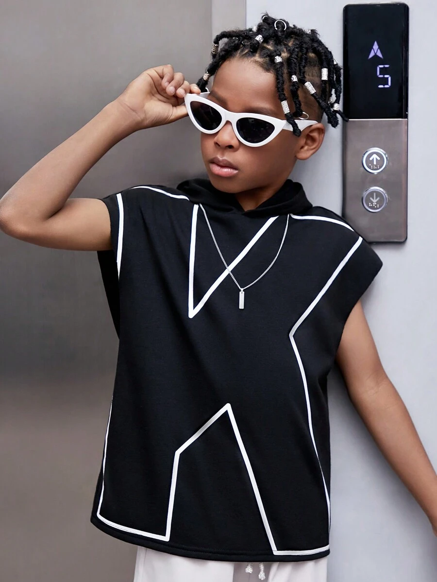 SHEIN Áo tay ngắn dáng rộng phong cách đường phố dành cho bé trai tuổi teen, in chữ lớn. - màu đen - Xem 1