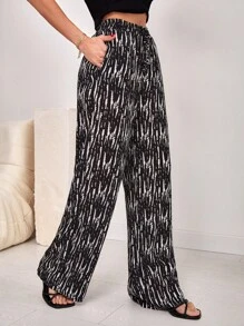 EURMUSE Allover Print Wide Leg Trousers - Black - View 5