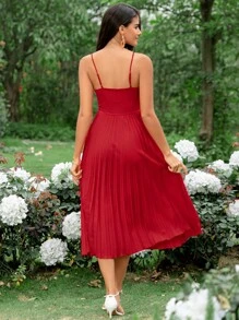 GENKIRA 素色百褶下擺吊帶洋裝 - 紅色 - 查看 2