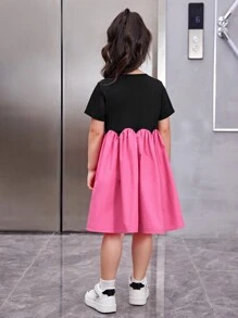 SHEIN Cô Gái Trẻ Đồ họa Chữ cái Hai âm Váy Smock - Nhiều màu - Xem 2