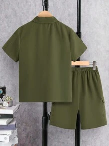 SHEIN 男孩翻蓋口袋襯衫和短褲不帶T恤 - 軍綠色 - 查看 2