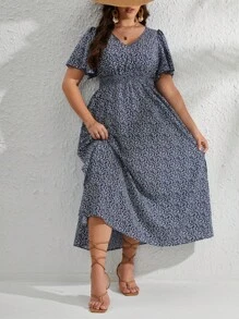 SHEIN VCAY 大碼碎花蝴蝶袖高衩連衣裙 - 藏蓝色 - 查看 5