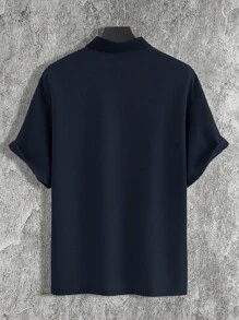 Manfinity Hypemode 男士寬鬆polo衫,配有字母貼片 - 藏蓝色 - 查看 2