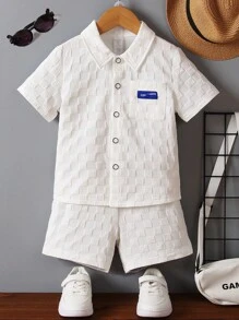 SHEIN 小男童字母補丁細節襯衫和短褲