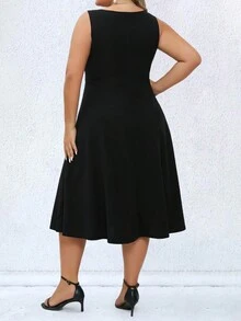 SHEIN Clasi Plus Pearls Beaded Fold Pleated Detail Dress - Black - View 2