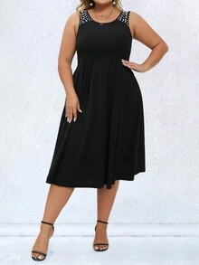 SHEIN Clasi Plus Pearls Beaded Fold Pleated Detail Dress - Black - View 4