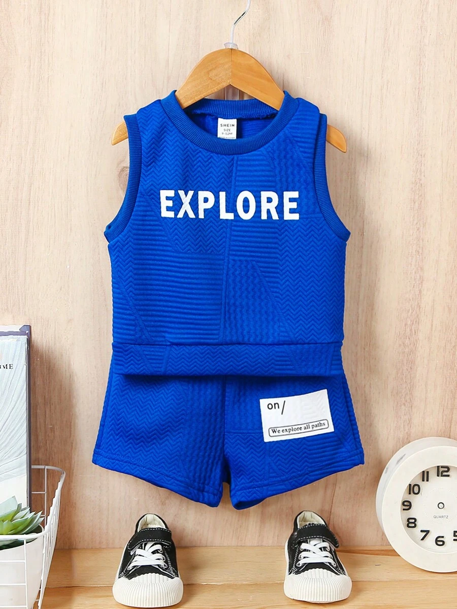 Baby Boy Letter Graphic Tank Top & Shorts