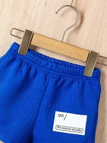 Baby Boy Letter Graphic Tank Top & Shorts