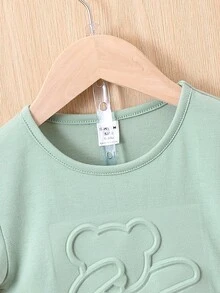 嬰兒熊壓花T恤和短褲 - 綠色 - 查看 4