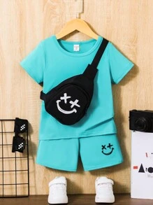 SHEIN 男孩實心t恤＆卡通圖形短褲＆袋子