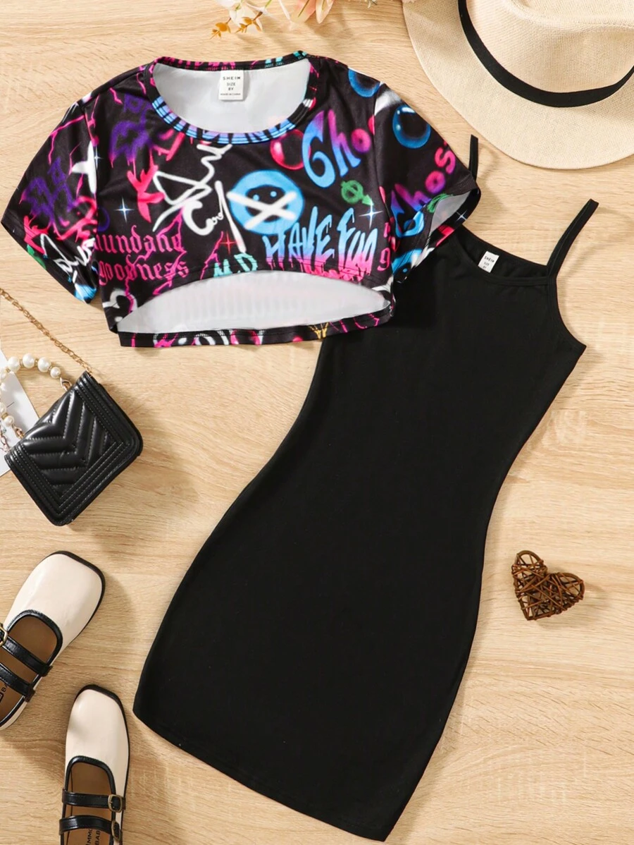 SHEIN 女大童字母圖案高低下擺T恤&吊帶連衣裙 - 黑色 - 查看 1