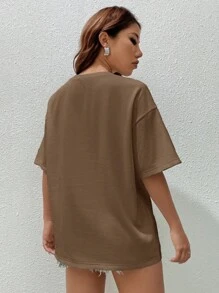 SHEIN EZwear Áo thun nữ Đắp vá Lá thư Giải trí - Cà phê nâu - Xem 2