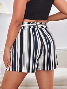 SHEIN Essnce 大碼條紋印花紙袋腰附腰帶短褲 - 藍白色 - 查看 2