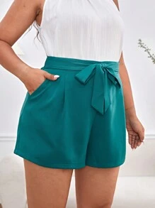 SHEIN Essnce 大碼素色腰帶闊腿短褲 - 綠色 - 查看 3