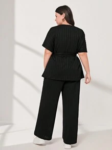 Mulvari 大碼字母補丁細節腰帶T恤&闊腿褲 - 黑色 - 查看 2