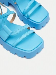 Cuccoo 時尚藍色的露跟防水台涼鞋適合女士,針腳細節涼鞋