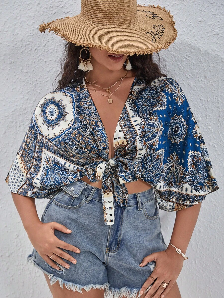 SHEIN VCAY 大碼佩斯利印花蝙蝠袖前打結短款襯衫