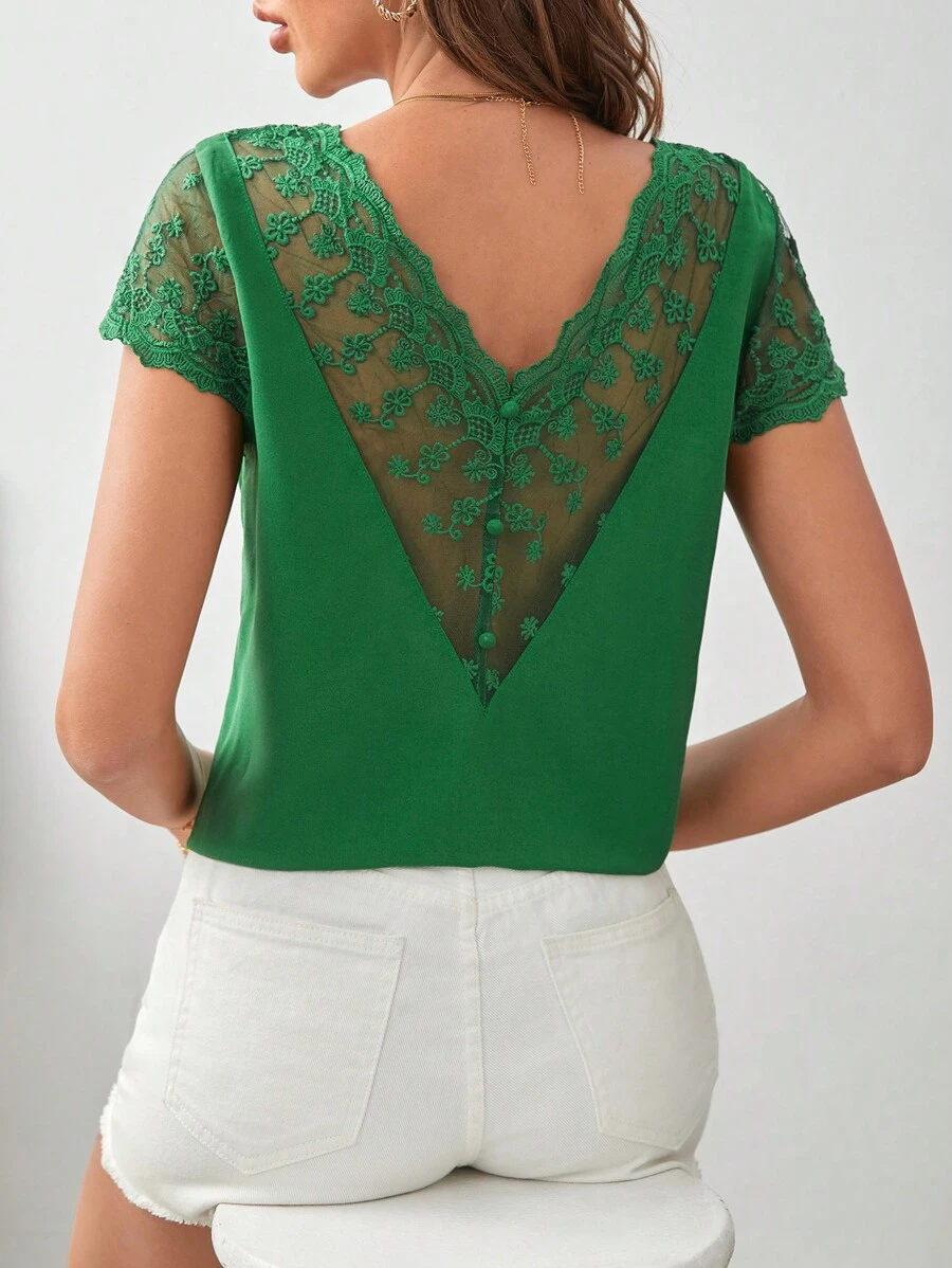 SHEIN Unity 拼接網紗刺繡V領襯衫 - 綠色 - 查看 1