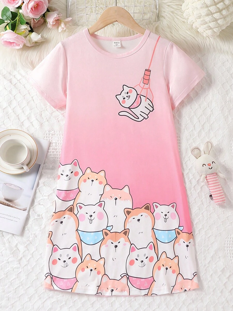 SHEIN 女孩卡通圖案T恤連衣裙 - 淺粉色 - 查看 1