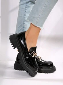 Women's Round Toe Platform Retro Oxford Shoes With Metal Chain Decor, Low-Top Slip-On Casual Loafers, Spring/Fall Daily Wear Comfortable Heeled Shoes