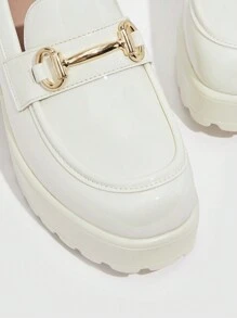 CUCCOO BIZCHIC Women Metal Decor Platform Shoes, Preppy Beige Platform Loafers For Outdoor Vacation Shoes Summer Elegant Basics Business Casual Business Chic Spring Shoes Spring Break Easter