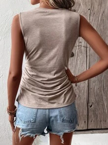 SHEIN LUNE 素色褶邊背心上衣 - 卡其色 - 查看 2